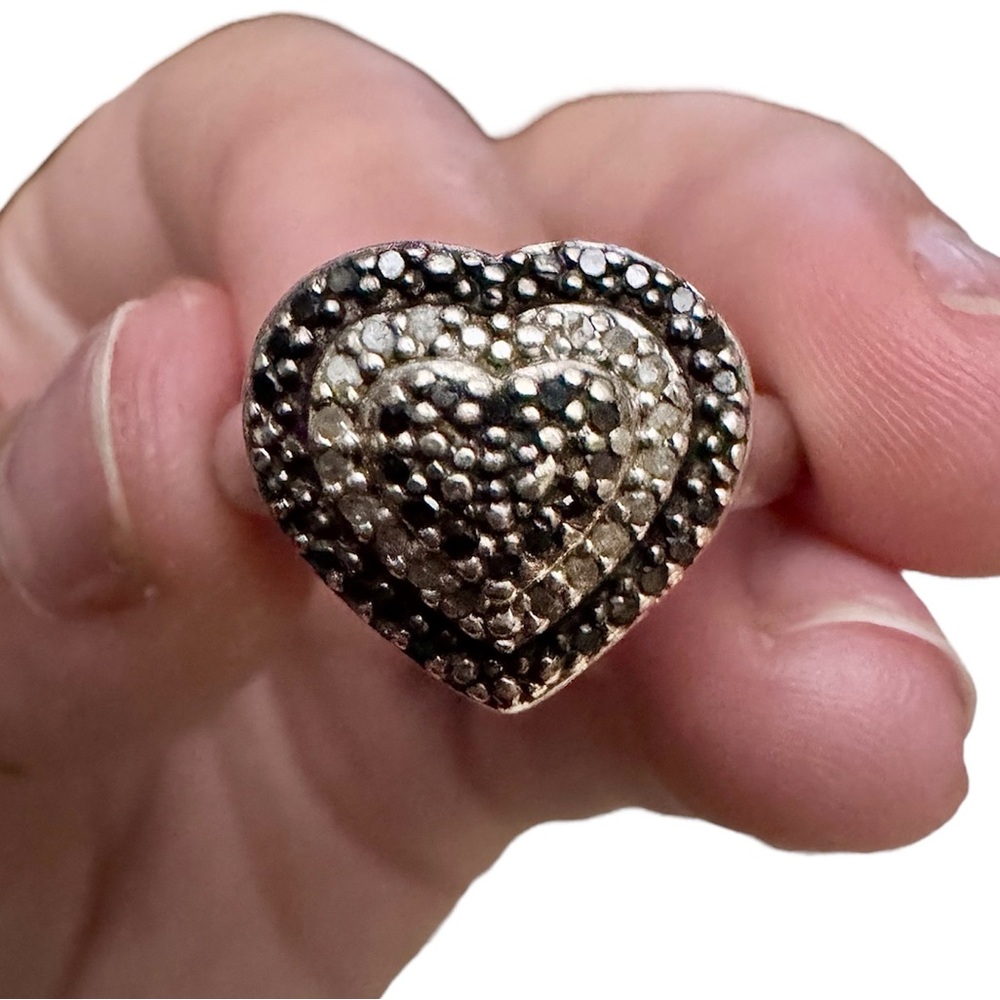 925 Sterling Silver Vintage Real Black & White Diamonds Band Ring Heart